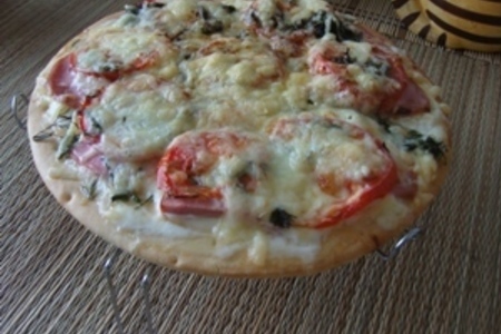 Фото к рецепту: Пицца домашняя