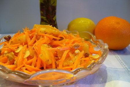 Морковно-апельсиновый салат  "оранжевая песня"