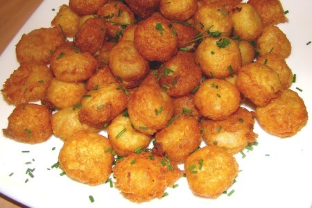 Фото к рецепту: Шарики картофельные на заварном тесте