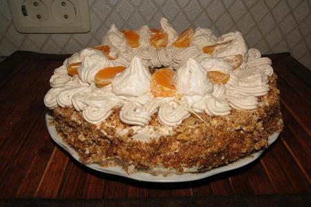 Фото к рецепту: Кофейный торт с мандаринами