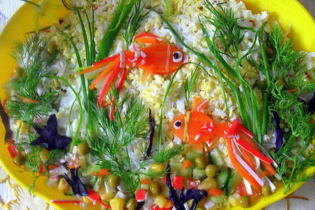 Фото к рецепту: Салат "золотые рыбки"