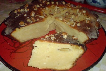 Фото к рецепту: Пирог из творожных сырков