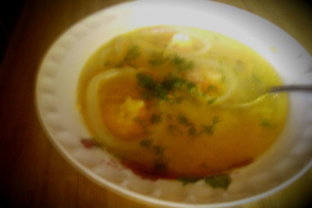 Фото к рецепту: Суп с креветками и кальмарами