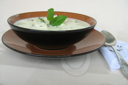 Фото к рецепту: Сырно-молочный суп "гадазелили"
