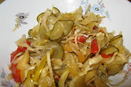 Фото к рецепту: Чаламадэ- маринованные овощи по-венгерски