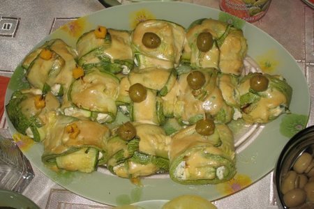 Фото к рецепту: Кабачки с плавленым сыром