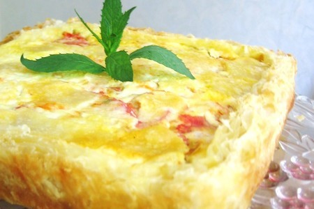 Фото к рецепту: Пирог овощной с ливерной колбасой (быстро и вкусно)