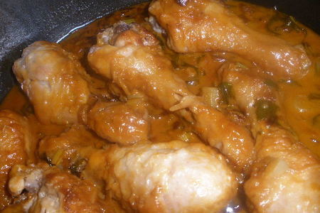 Фото к рецепту: Очень вкусная курица в соусе