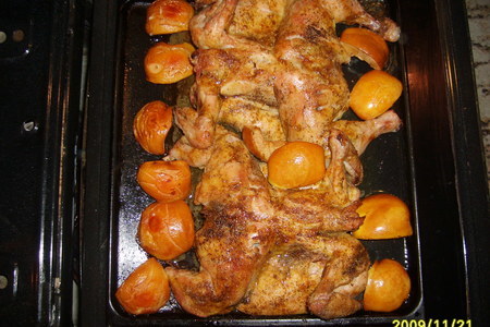 Фото к рецепту: Цыпленок по-царски с айвой