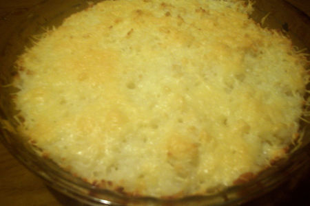 Фото к рецепту: Рисовая запеканка с сыром и грушами