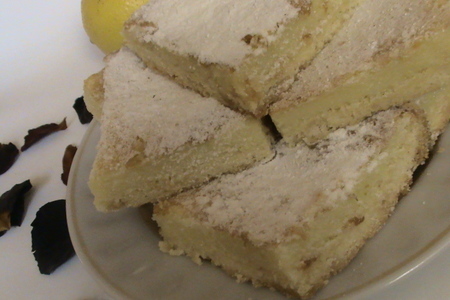 Фото к рецепту: Лимонное пирожное.