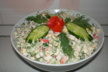 Фото к рецепту: Крабовый салат "афродита"