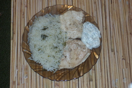 Фото к рецепту: Куриное филе с рисом в пароварке