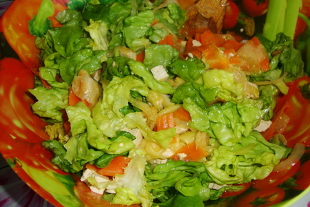 Фото к рецепту: Теплый вегетарианский салатик