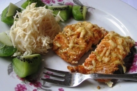 Рыбная запеканка и салат из сельдерея с мёдом :)