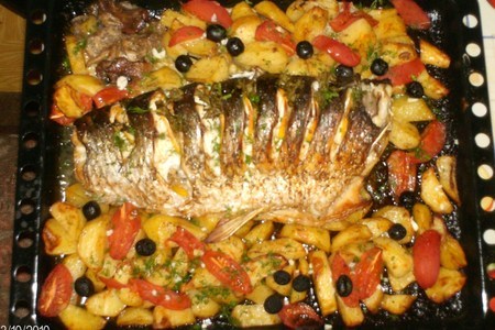Фото к рецепту: Рыба запеченая