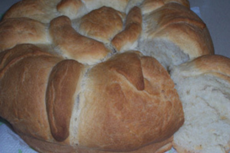 Фото к рецепту: Хлеб"кухаркина корона"