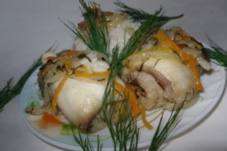 Фото к рецепту: Рулетики из рыбы с овощами (дуэль.влк)