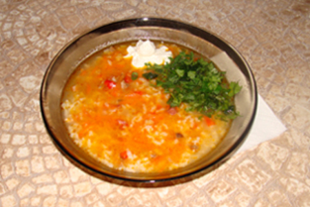 Фото к рецепту: Суп рисовый с копченостями