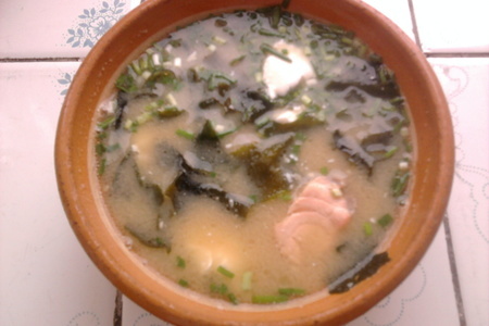 Фото к рецепту: Мисо суп с лососем