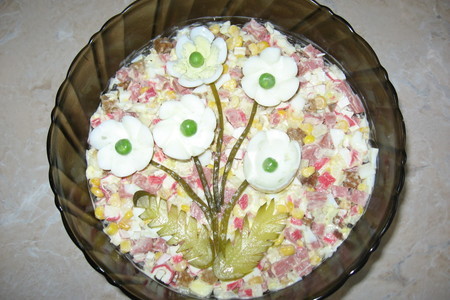 Салат с кириешками