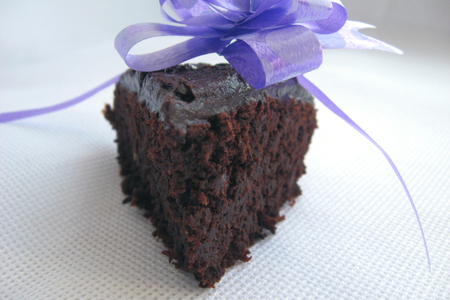 Фото к рецепту: Свекла на десерт или торт "свекла в шоколаде" дуэль