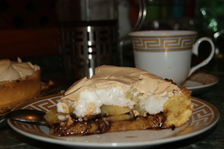 Фото к рецепту: Воздушный пирог с ананасом.