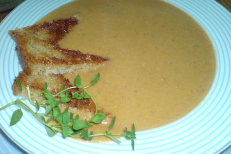 Фото к рецепту: Летний суп по-корсикански