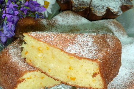 Фото к рецепту: Пирог с оранжевыми лимонами, ароматный и быстрый