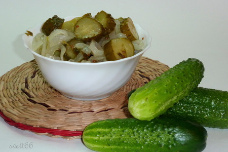 Фото к рецепту: Салат из огурцов из серии "заготовки на зиму" и не только