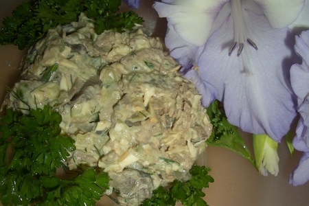 Фото к рецепту: Салат из печени "хочу ещё"