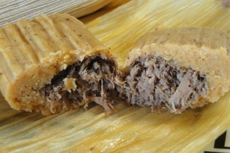 Фото к рецепту: Мексиканские тамалис с говядиной
