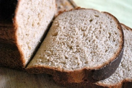 Фото к рецепту: Цельнозерновой хлеб на пиве