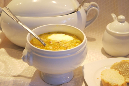 Фото к рецепту: Густой капустный суп с перловкой