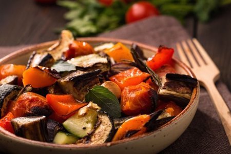 7 Рецептов простых, постных и очень вкусных салатов