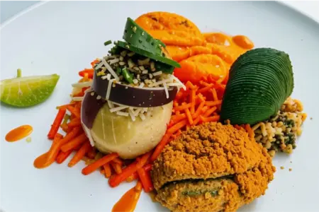 Веганская кухня: Блюда, которые изменят ваше представление о питании
