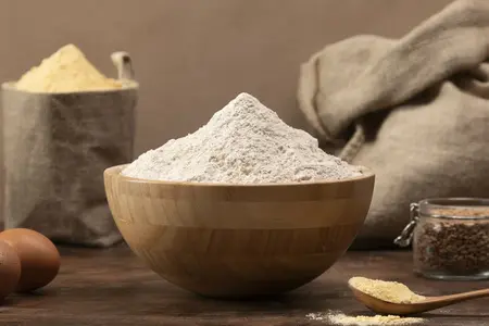 Манная крупа: что это, польза, вред манной каши,  калорийность манки, как вкусно сварить на молоке, воде