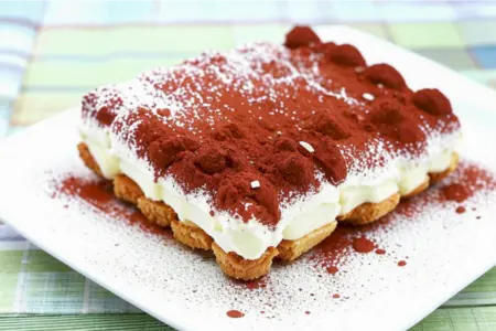 12 рецептов вкусных десертов, которые создадут романтическое и праздничное настроение