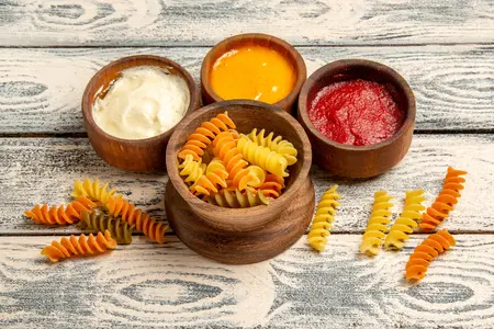 Летние соусы для пасты: освежающие идеи для вкусных блюд в жаркую пору