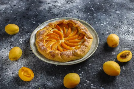 Домашние пироги с абрикосами: вкусные рецепты и секреты приготовления