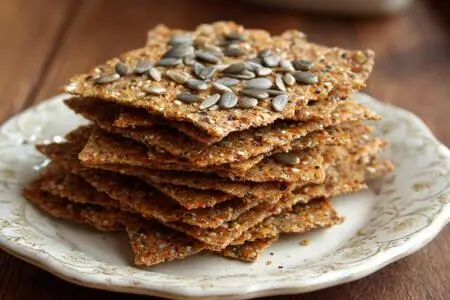 Льняные лепешки с семенами подсолнечника: вкусный и полезный рецепт для всего семейства