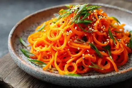 Салат с Корейской Морковью: Взрыв Вкуса и Секреты Приготовления