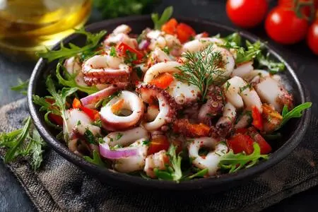 Салат с Кальмарами: Самый Вкусный и Простой Рецепт, Который Покорит Ваше Сердце