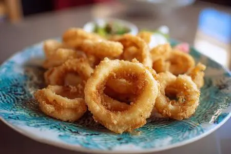 Кальмары: Дары Моря с Невероятным Вкусом и Пользой для Здоровья