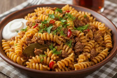 Что приготовить с макаронами: простые и вкусные блюда на каждый день