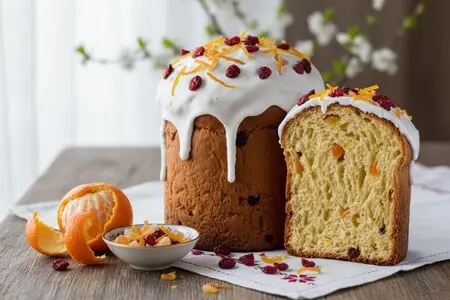 Кулич с апельсиновой цедрой и сушёной клюквой: ароматный рецепт для Пасхи
