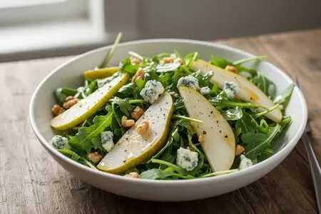 Салат с рукколой, грушей и голубым сыром: рецепт, советы и ответы на вопросы
