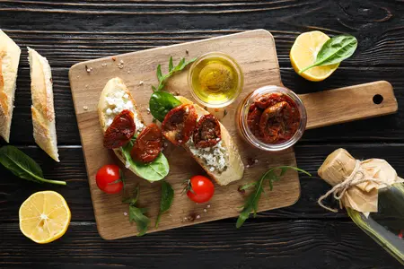 Вяленые помидоры: вкус Средиземноморья на вашей кухне - где и как использовать