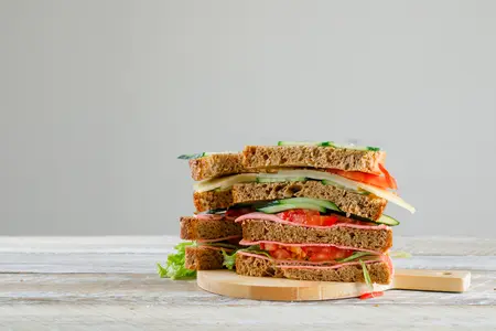 Тосты из ржаной муки на природу: вкусные и сытные рецепты для пикника