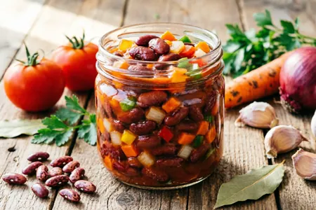 Закуска из фасоли в банках: лучшие рецепты, секреты нежной текстуры и насыщенного вкуса